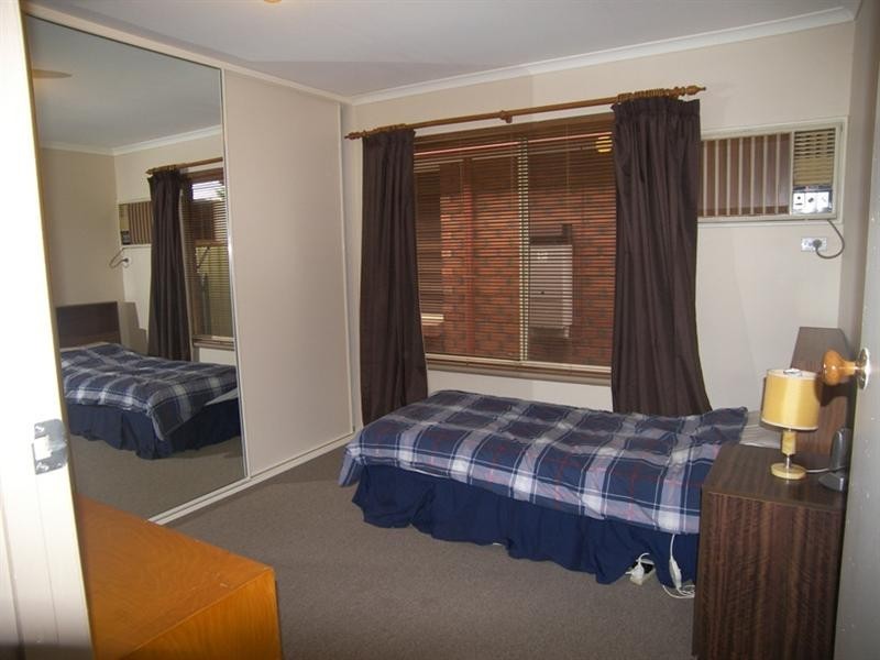 2/1 Goddard Drive, Salisbury Park SA 5109