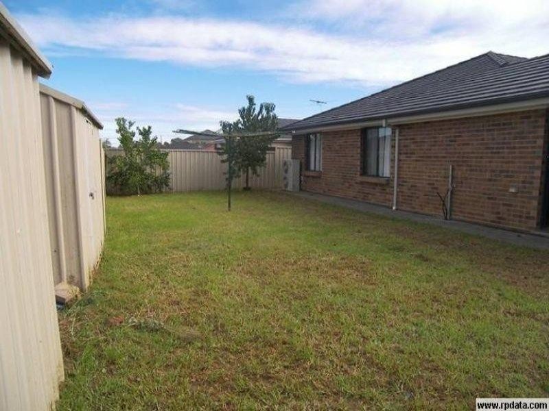 11 Kopoola Crescent, Gilles Plains SA 5086