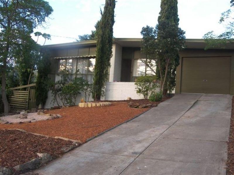 19 Gwender Terrace, Para Hills SA 5096