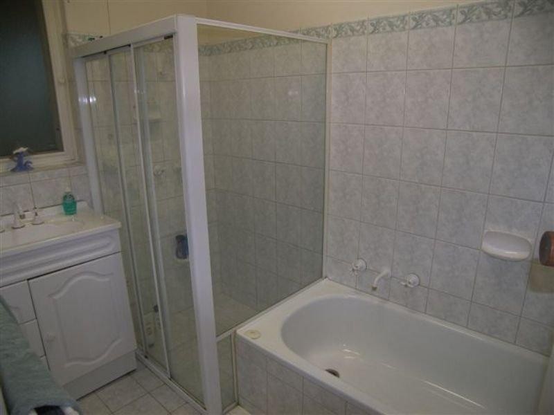 19 Gwender Terrace, Para Hills SA 5096