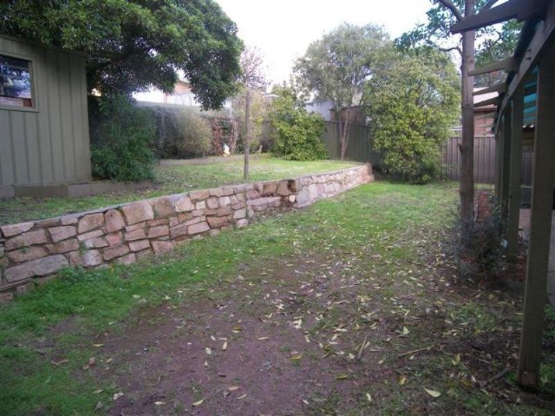 19 Gwender Terrace, Para Hills SA 5096