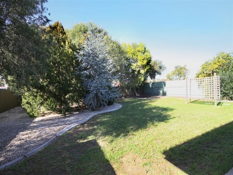 12 Holden Court, Paralowie SA 5108