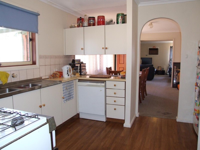 30 Wilterna Crescent, Smithfield SA 5114