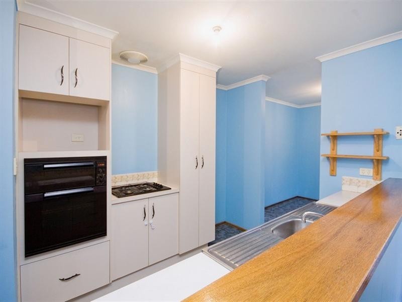 4 Crown Crescent, Paralowie SA 5108