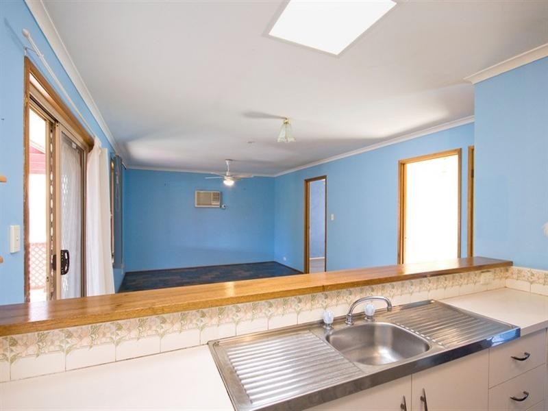 4 Crown Crescent, Paralowie SA 5108