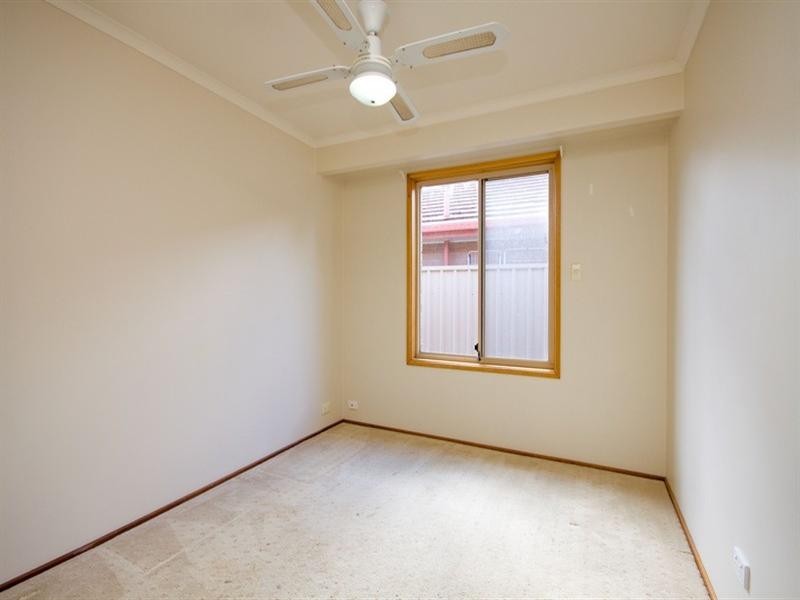 4 Crown Crescent, Paralowie SA 5108