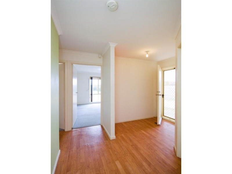 2 Gina Way, Burton SA 5110