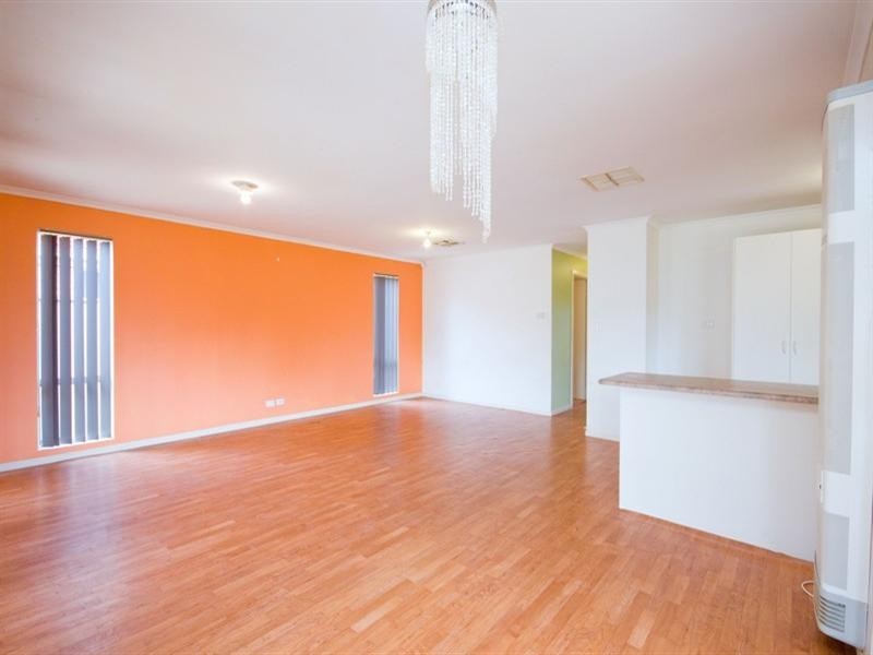 2 Gina Way, Burton SA 5110