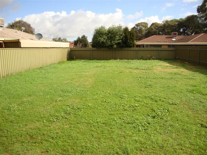 32 Shirley Avenue, Parafield Gardens SA 5107