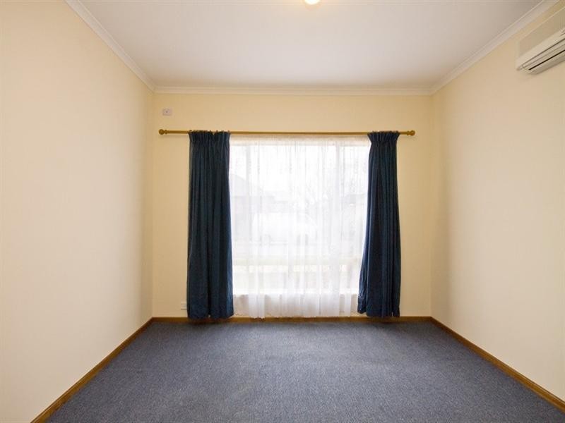 17 Egret Street, Mawson Lakes SA 5095