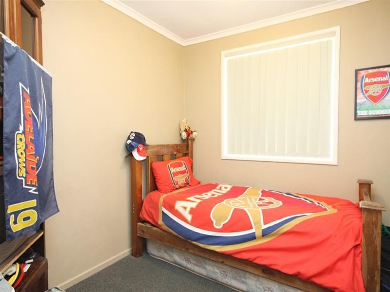32 Ronaldo Way, Paralowie SA 5108