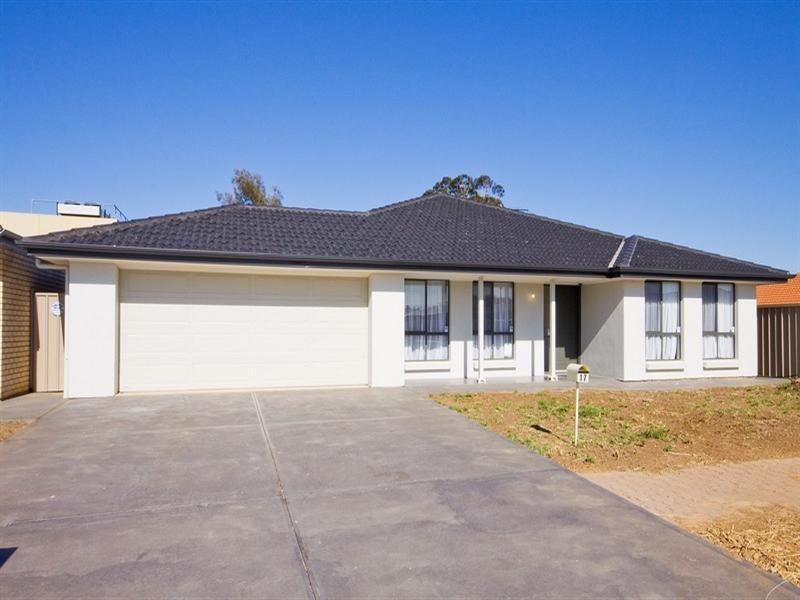 17 Golden Circuit, Parafield Gardens SA 5107