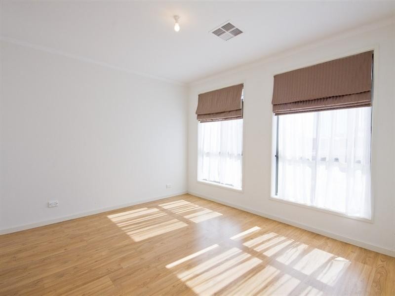 17 Golden Circuit, Parafield Gardens SA 5107