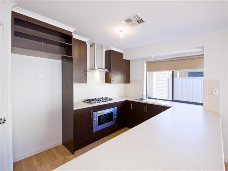 17 Golden Circuit, Parafield Gardens SA 5107
