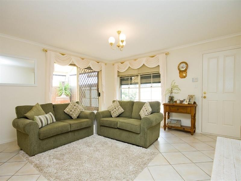 6 Stillwell Court, Greenwith SA 5125