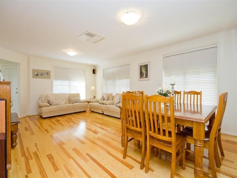 6 Stillwell Court, Greenwith SA 5125