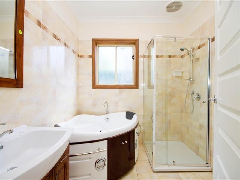 1/16 Filmer Avenue, Para Hills SA 5096