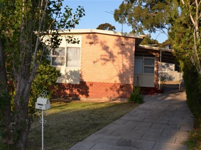 18 Thornton Street, Elizabeth East SA 5112