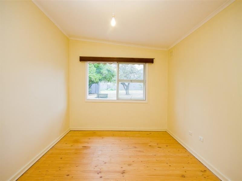 18 Thornton Street, Elizabeth East SA 5112