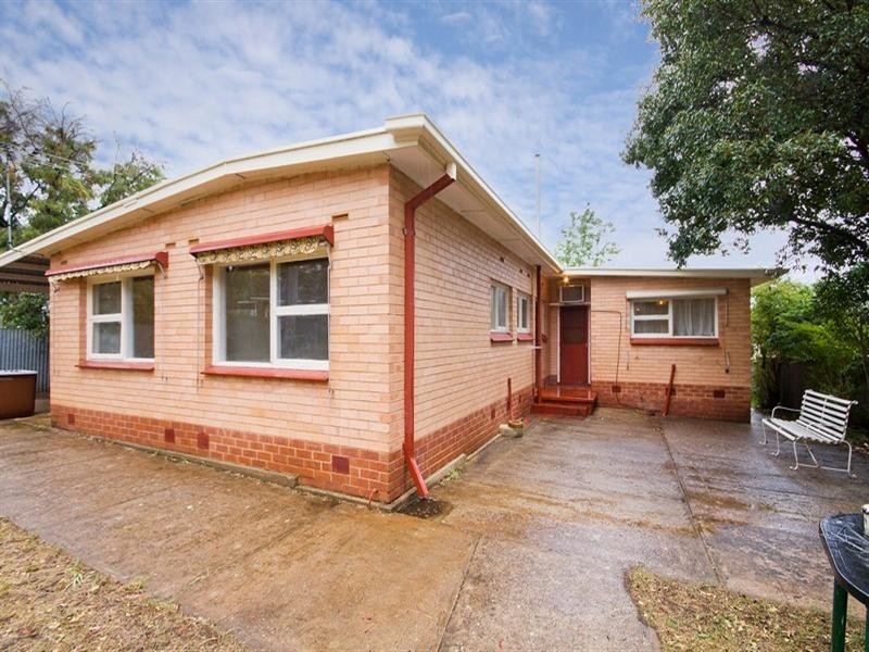 18 Thornton Street, Elizabeth East SA 5112