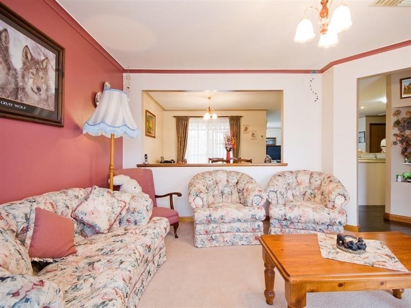 4 Claxton Way, Burton SA 5110