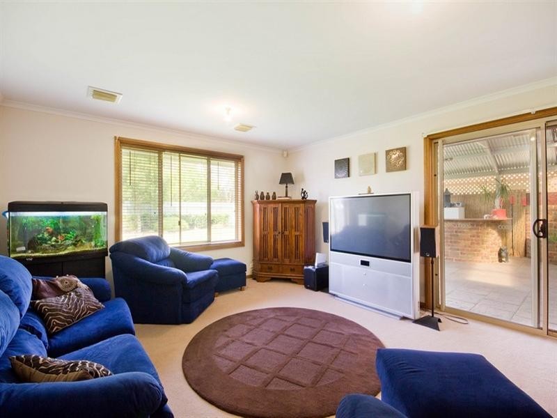 5 Ash Court, Paralowie SA 5108