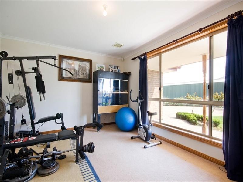 5 Ash Court, Paralowie SA 5108