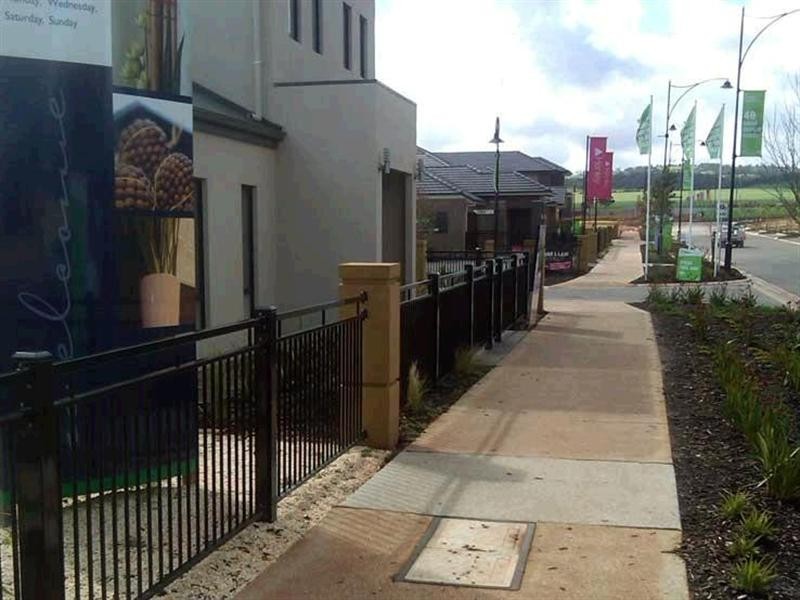 14 Hawick Avenue, Blakeview SA 5114