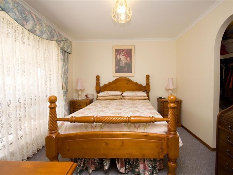 12 McQueen Court, Paralowie SA 5108