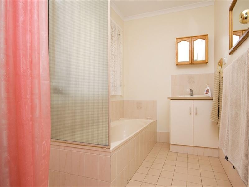 12 McQueen Court, Paralowie SA 5108