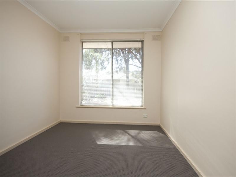 14 Mayo Crescent, Salisbury Downs SA 5108