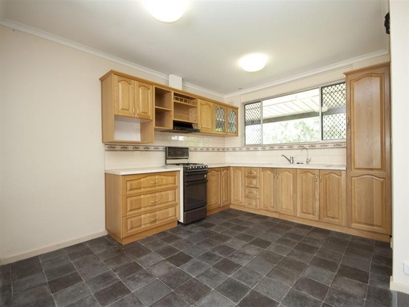 14 Mayo Crescent, Salisbury Downs SA 5108