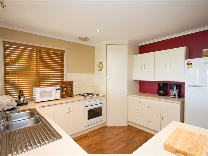 16 Blight Crescent, Hillbank SA 5112