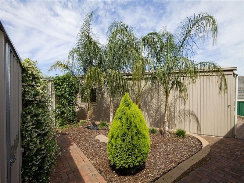 16 Blight Crescent, Hillbank SA 5112