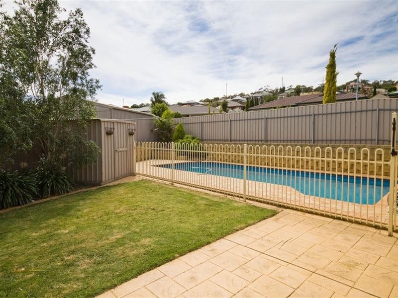 16 Blight Crescent, Hillbank SA 5112