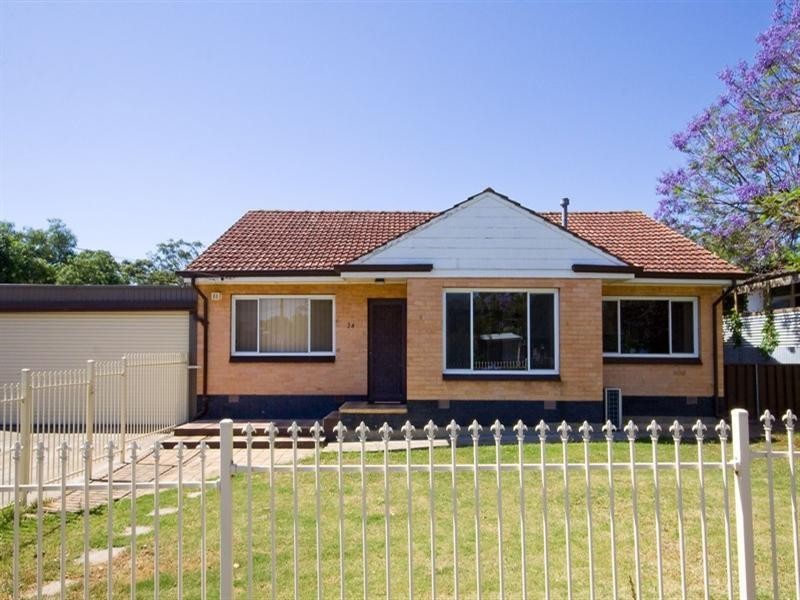 24 Myall Road, Para Hills SA 5096