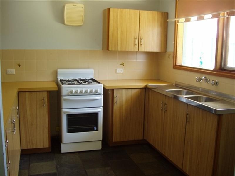 13 Townsend Avenue, Parafield Gardens SA 5107