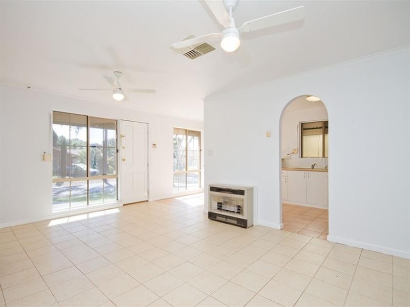 44 Caloundra Drive, Paralowie SA 5108