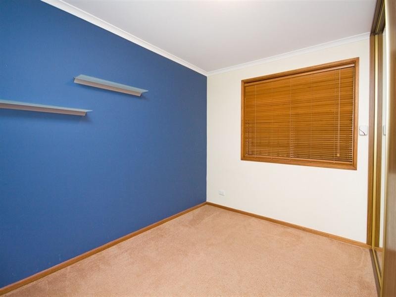 27 Kosmina Crescent, Hillbank SA 5112