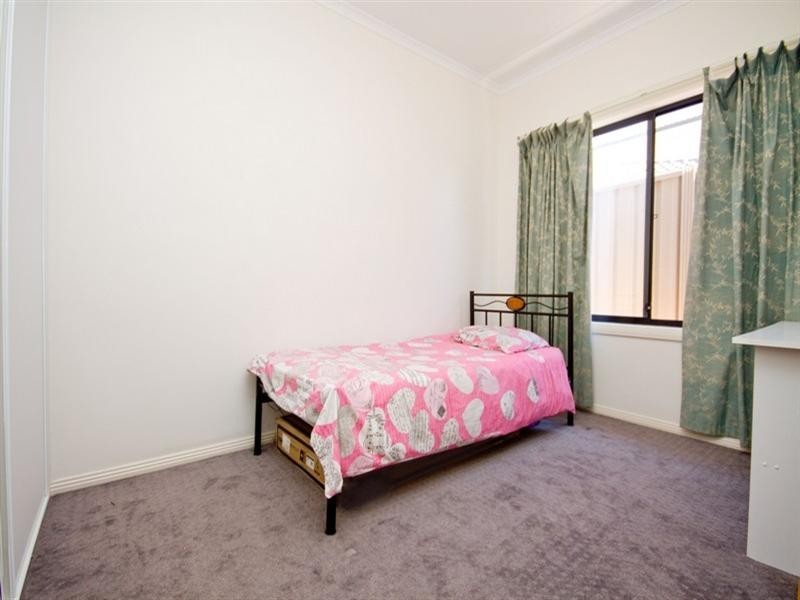 4 Carmine Court, Parafield Gardens SA 5107