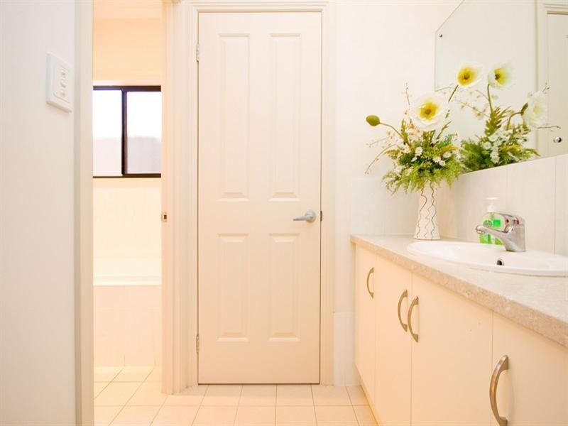 4 Carmine Court, Parafield Gardens SA 5107