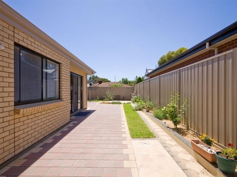 4 Carmine Court, Parafield Gardens SA 5107