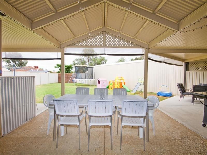 7 Madeline Court, Burton SA 5110