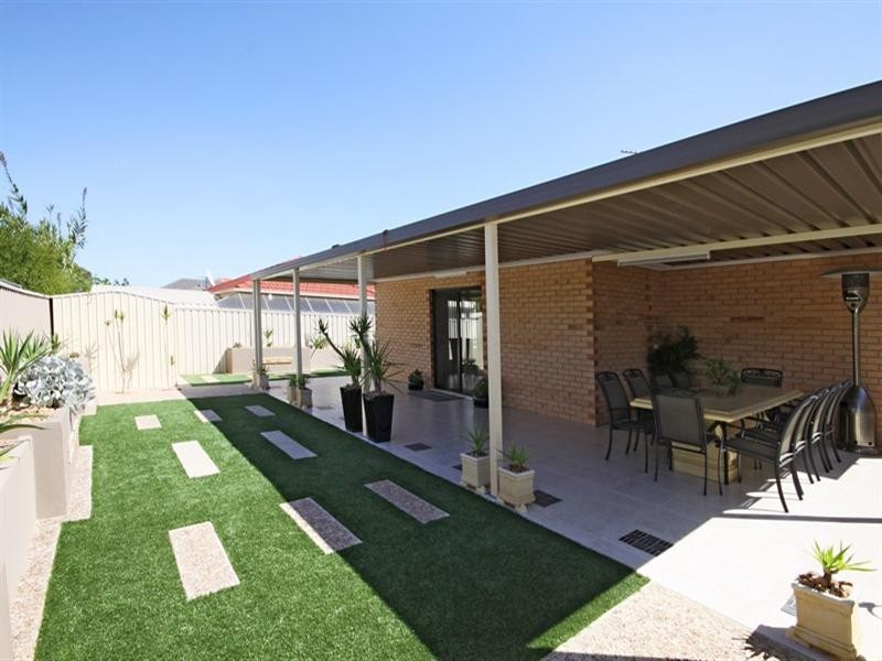 18 Berno Court, Parafield Gardens SA 5107