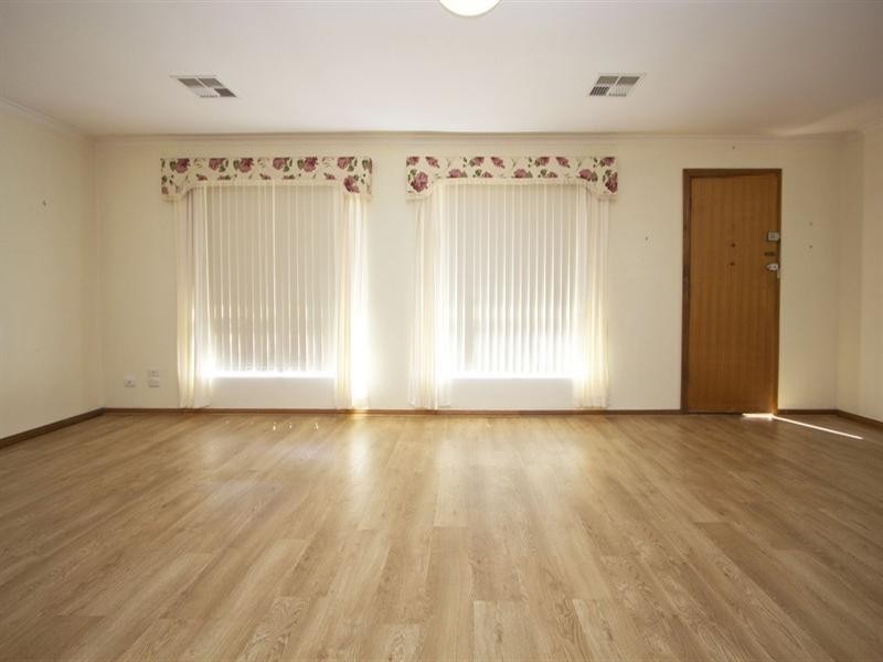 11 Warming Street, Parafield Gardens SA 5107