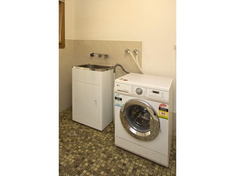 11 Warming Street, Parafield Gardens SA 5107