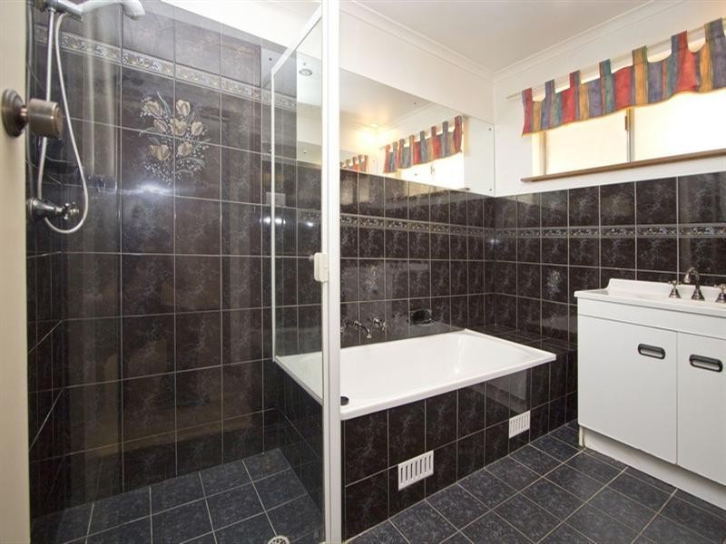 11 Warming Street, Parafield Gardens SA 5107