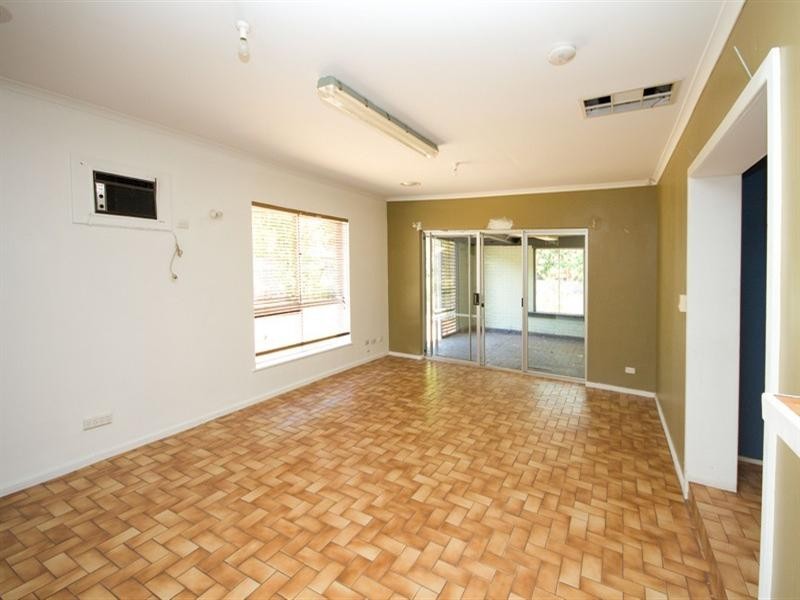 7 Antrim Street, Salisbury Downs SA 5108