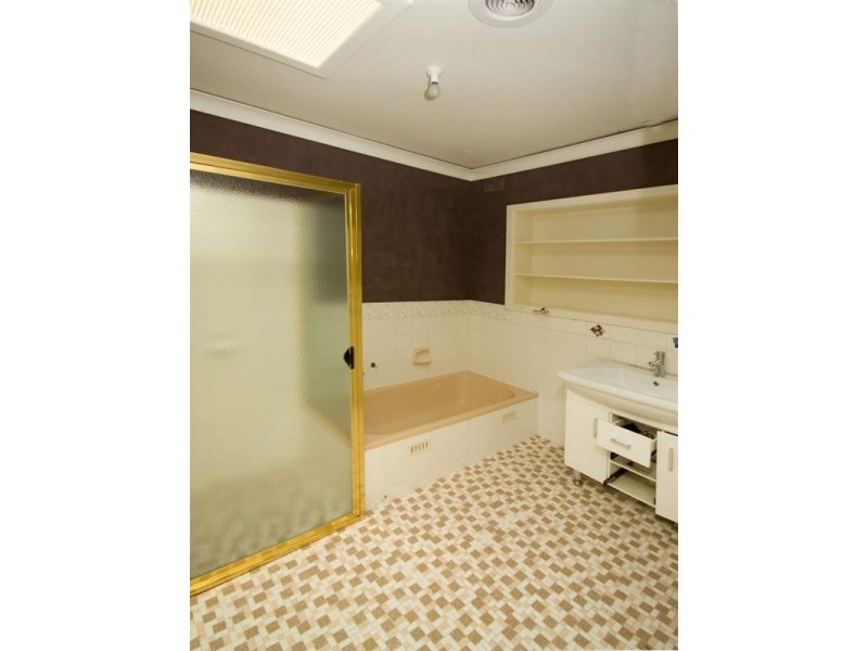 7 Antrim Street, Salisbury Downs SA 5108