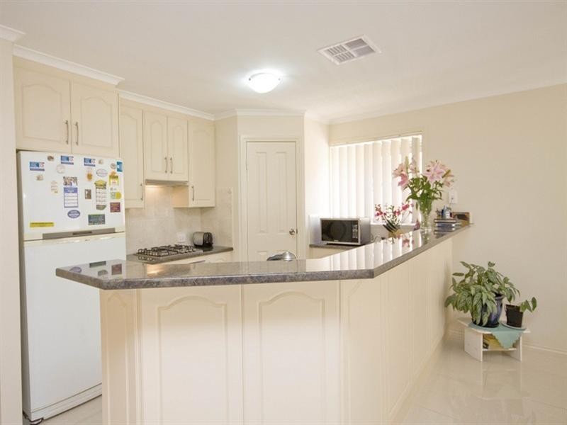 46 Janine Drive, Burton SA 5110